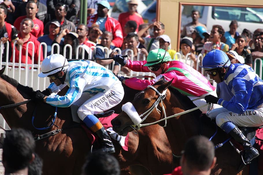 Champ de Mars Racing Day 3: False Starts, Fines and Vet Concerns Overshadow Saturday's Eight-Race Card